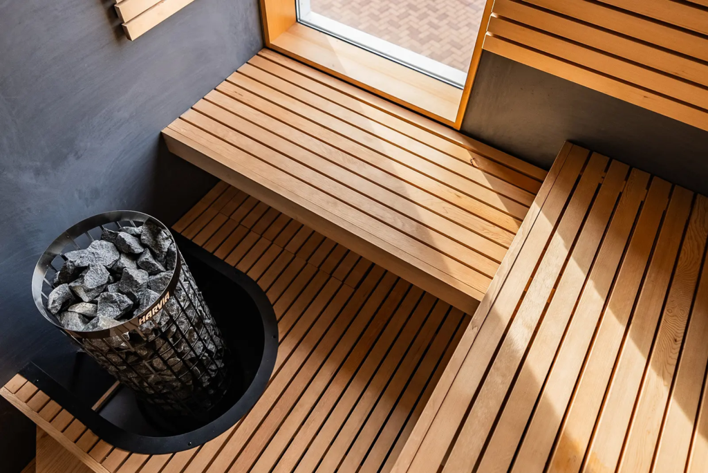 鳥取・岩美に誕生！「FURAHA」— 自然に包まれた極上サウナ体験