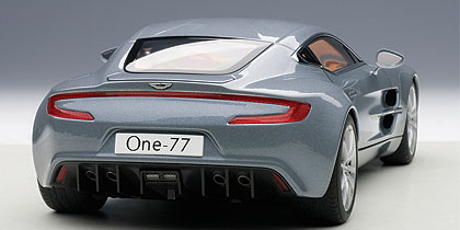 Die-cast: Autoart 1:18 Aston Martin One-77 – Savage On Wheels