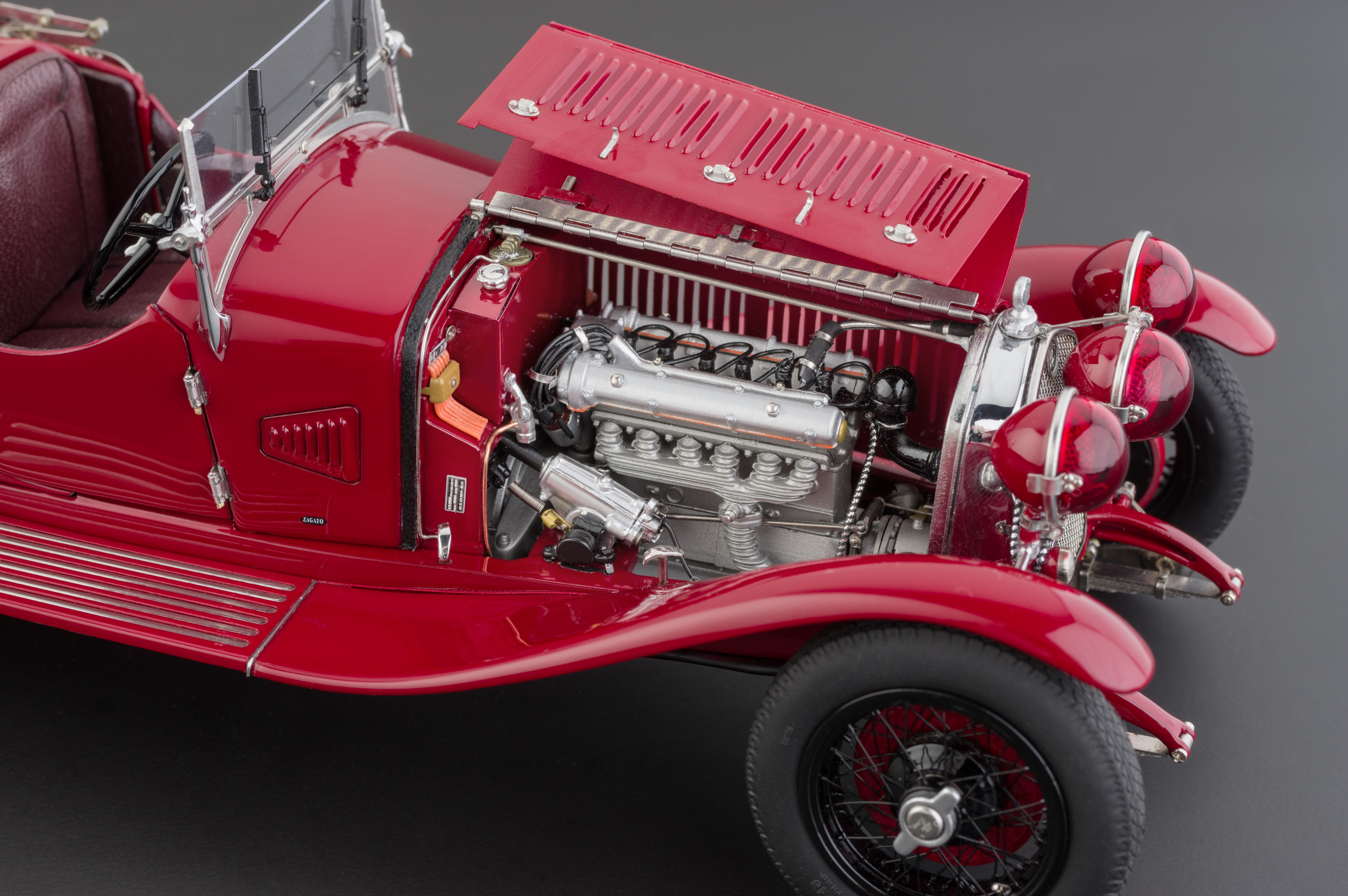 Die-cast: CMC 1930 Alfa Romeo 6C – Savage On Wheels