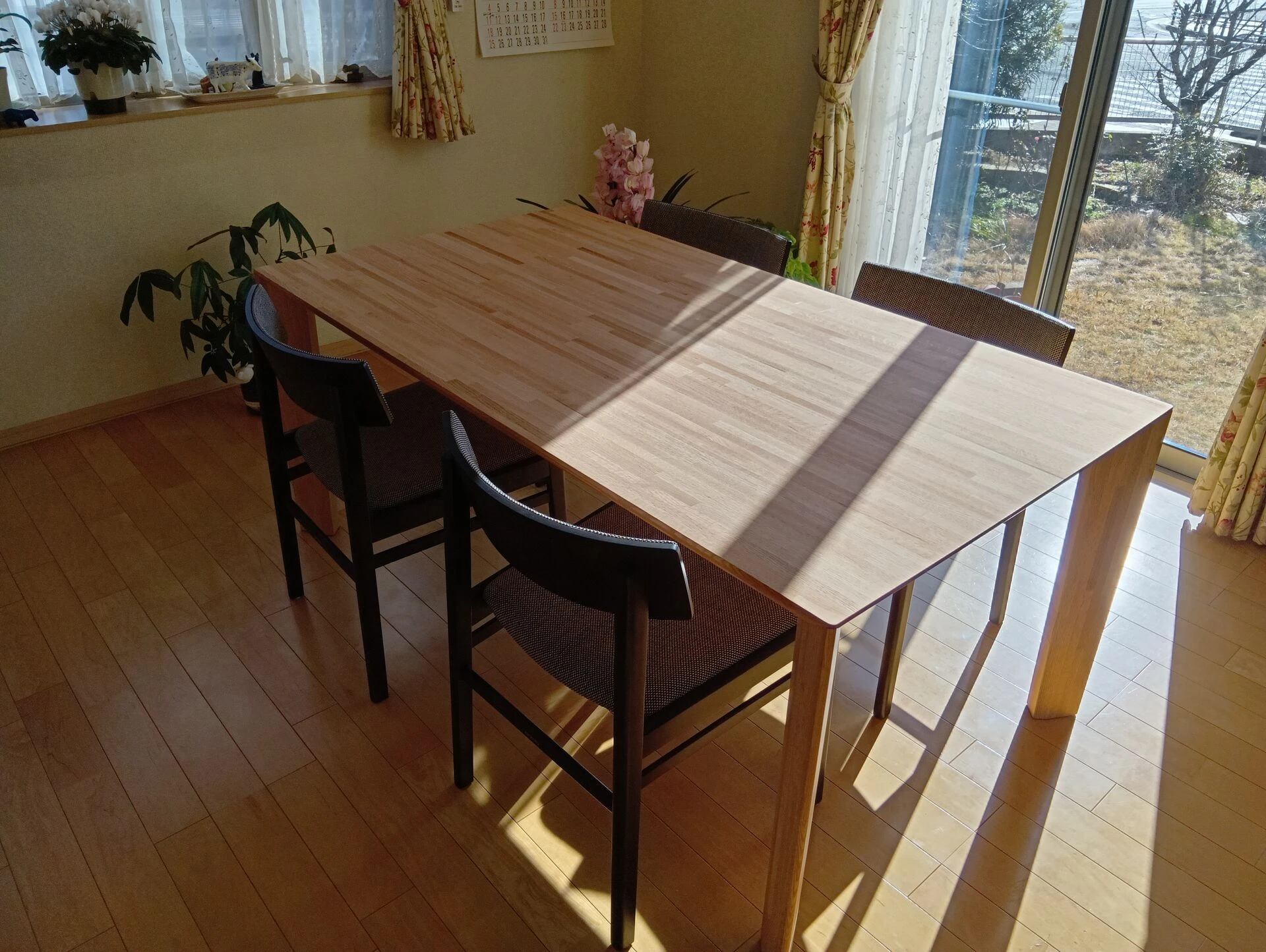 ダイニングセット | 大阪府茨木市の家具ならさわらぎや家具店