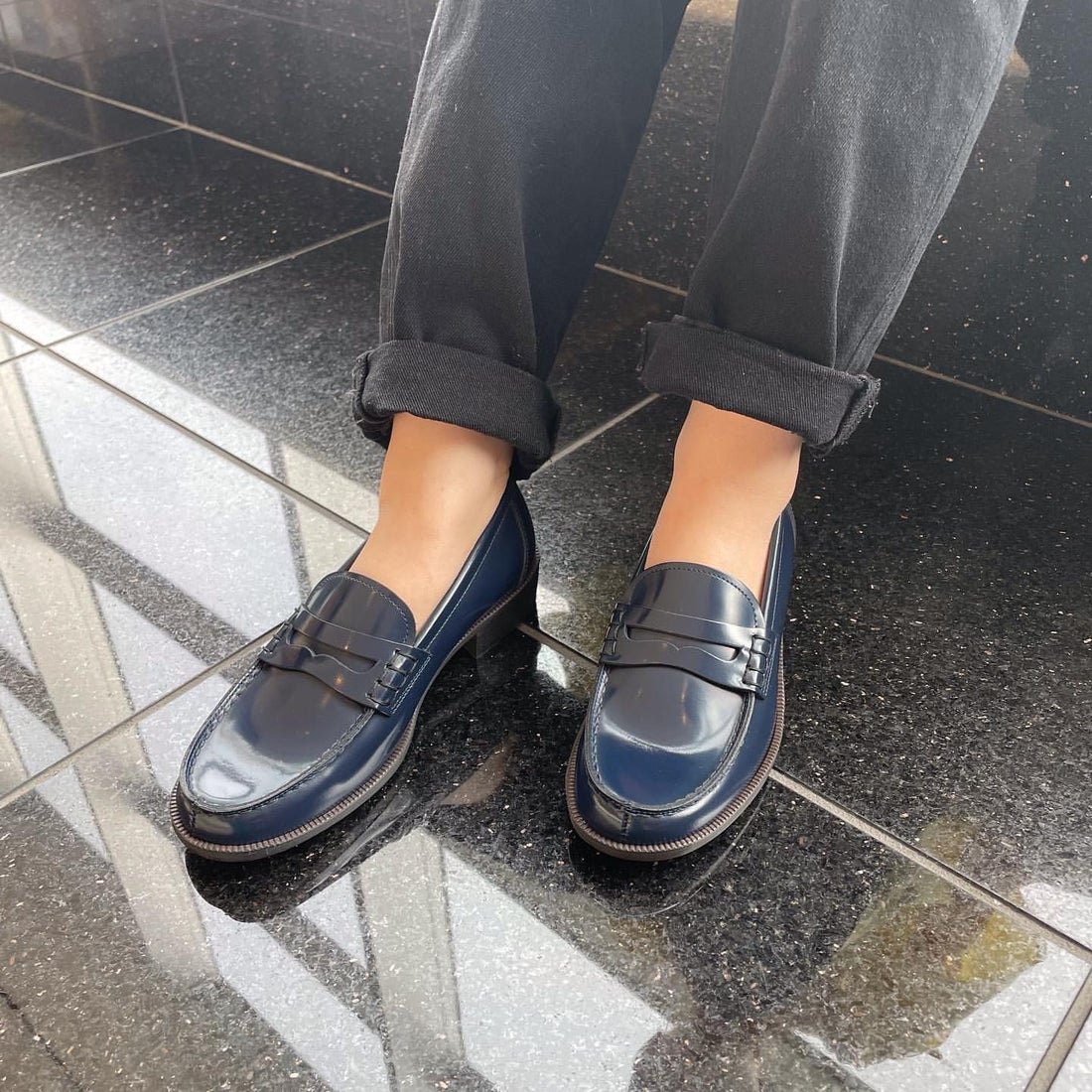 ハルタ HARUTA レザーカジュアルコインローファー（ブルー