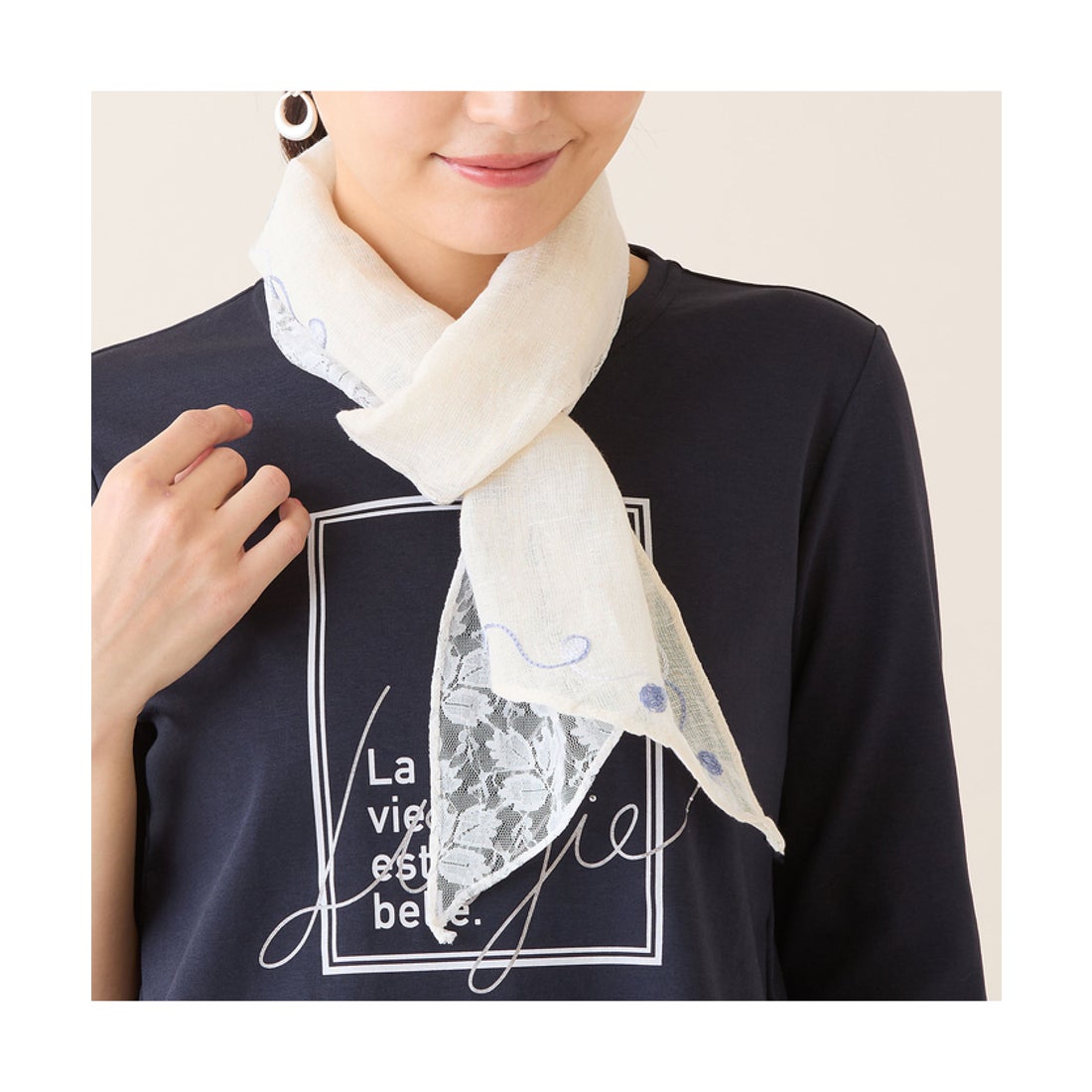 ロブジェ LOBJIE レース重ね刺繍入りストール （グリーン