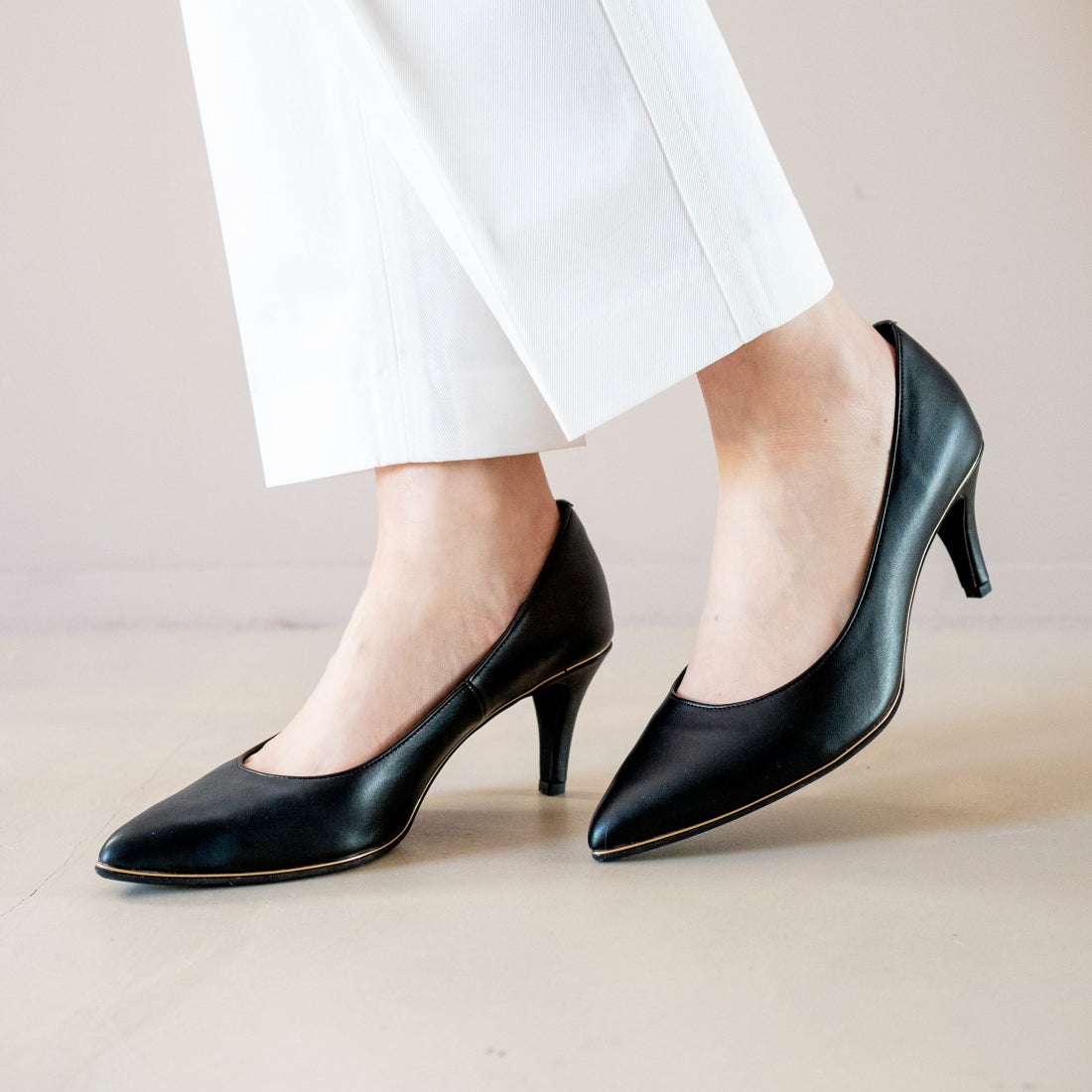 7cm/rich]ゴールドラインパンプス(80001) （グレージュE） -レディース