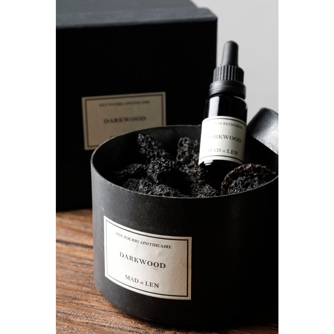 MAD et LEN Darkwood - Petit size Pot Pourri Lava Rock （Darkwood