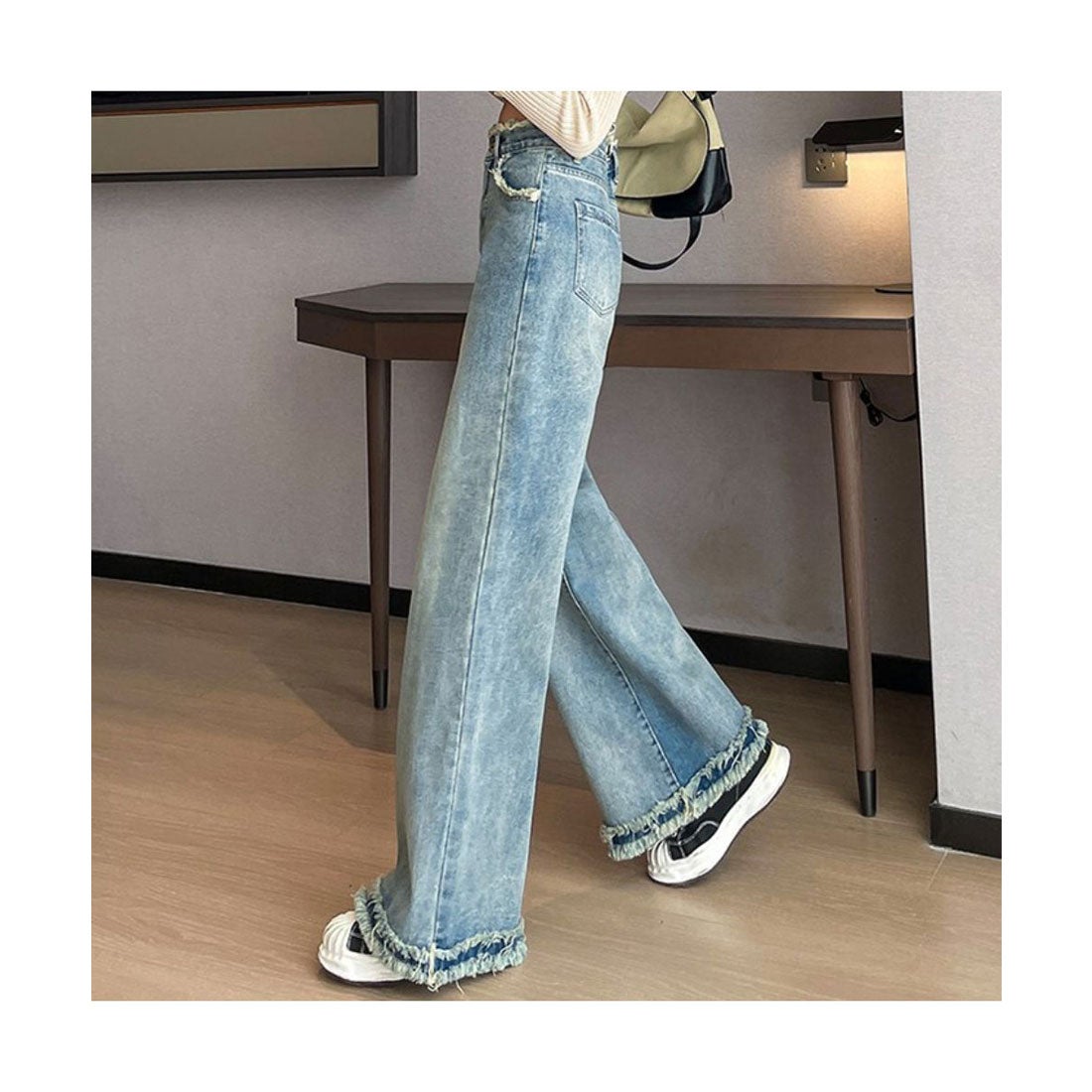 メゾンドラティール maison de LATIR 裾フリンジワイドデニムパンツ