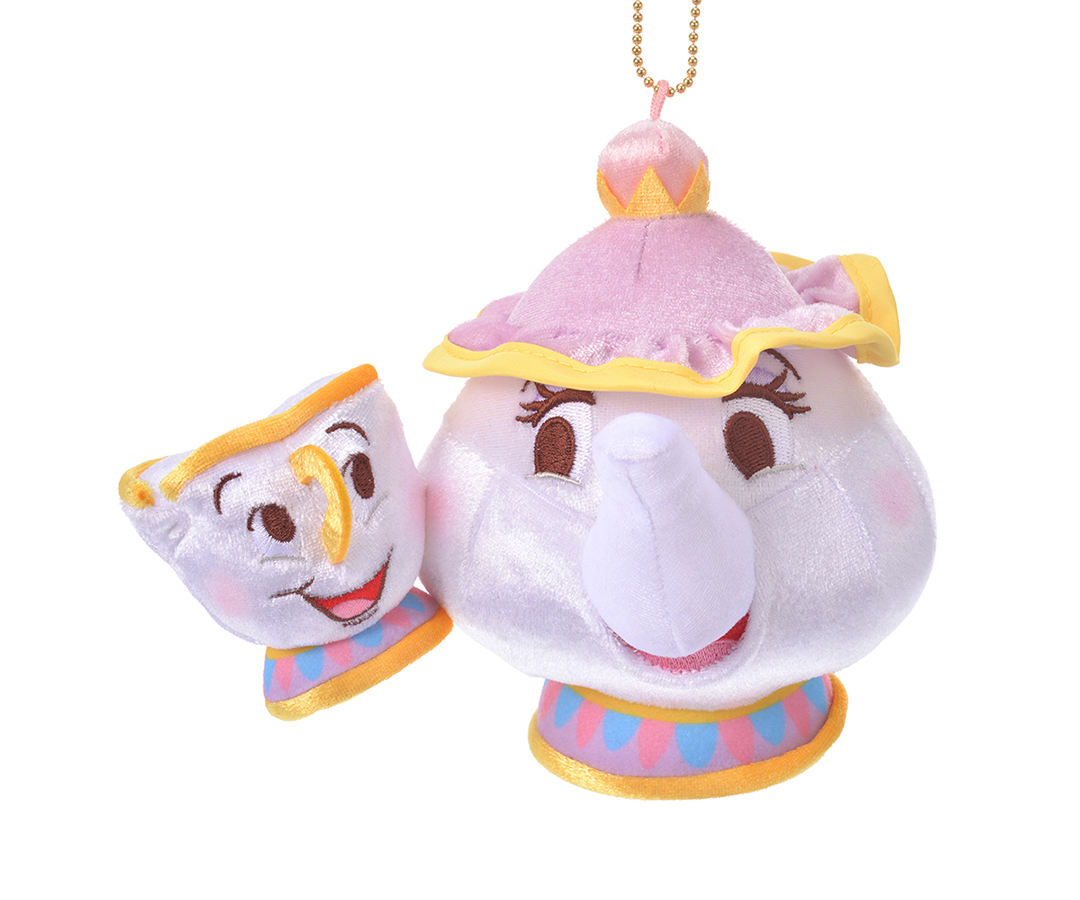 映画『美女と野獣』の世界観がたっぷり♡ ポット夫人やチップを