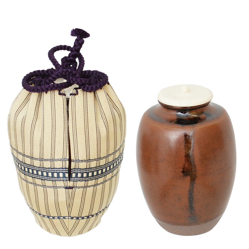 茶道具 茶入（ちゃいれ） 瀬戸釉 肩衝茶入 仕覆：しじら間道、蓋 橋本