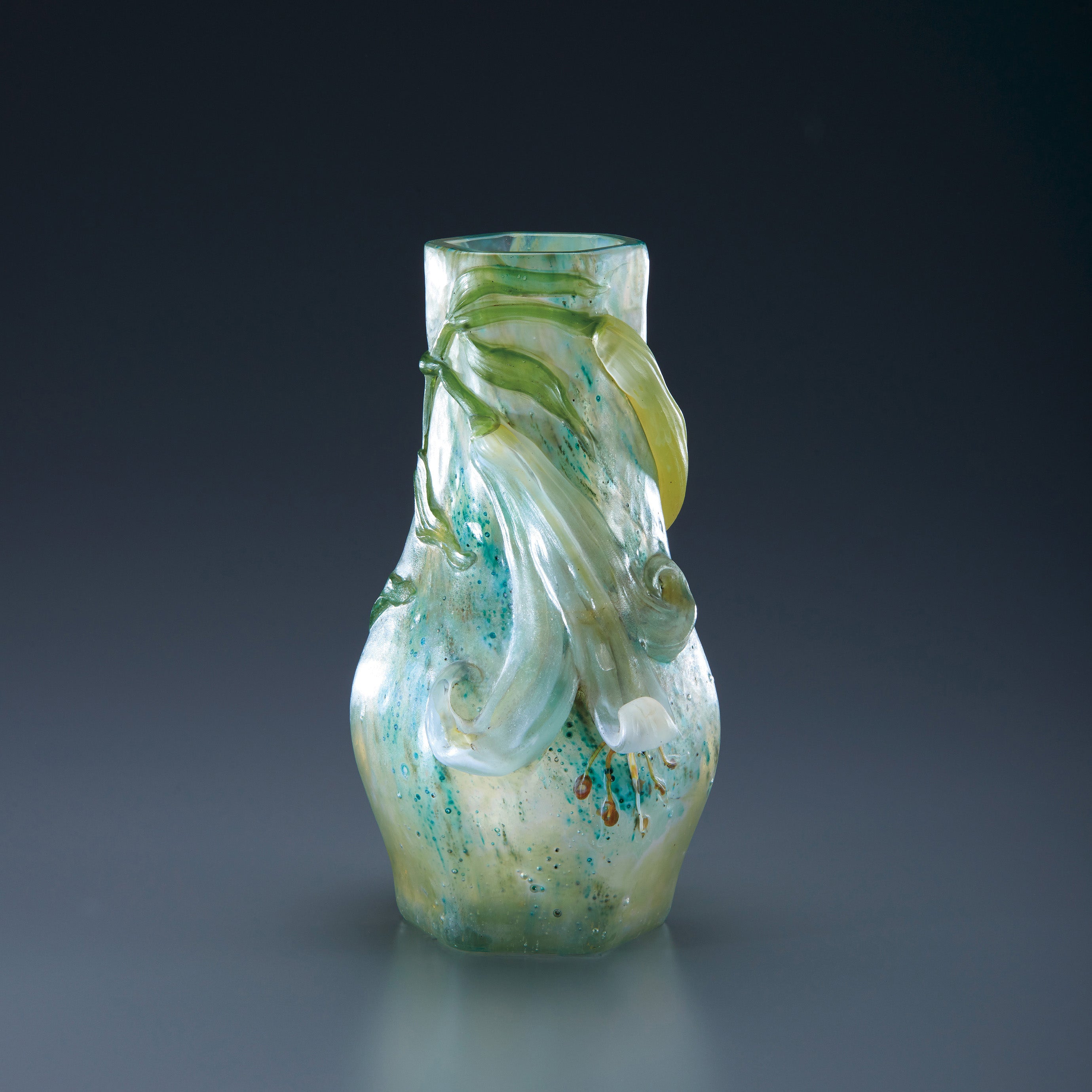 1900-1904.jpg?v=1731553097&