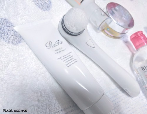 あのReFaから、毛穴汚れもすっきりオフする洗顔ブラシ『リファクリア