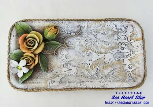 石粉粘土の薔薇と小花のトレー | クレイクラフト工房Sea Heart Star