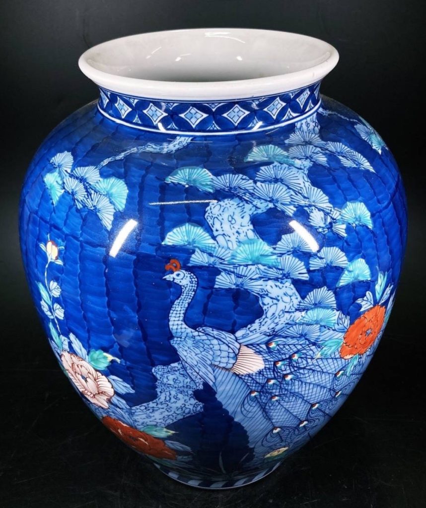 鍋島焼 深山作 染錦孔雀松牡丹文 大花瓶 - セカンドマーケット｜Second