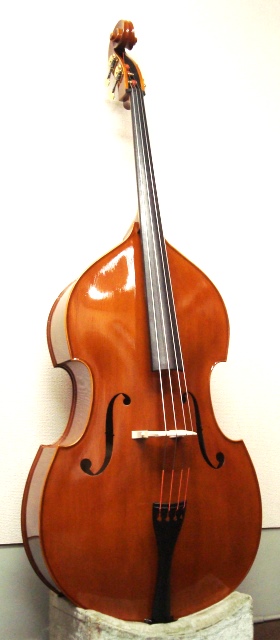 4弦コントラバス本体