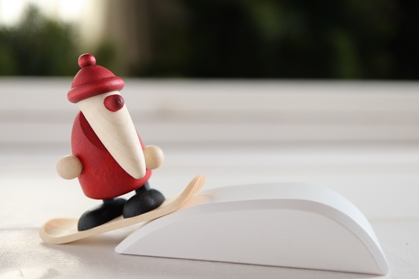 光の天使小 白 – ドイツ・ザイフェンの木のおもちゃ seiffen