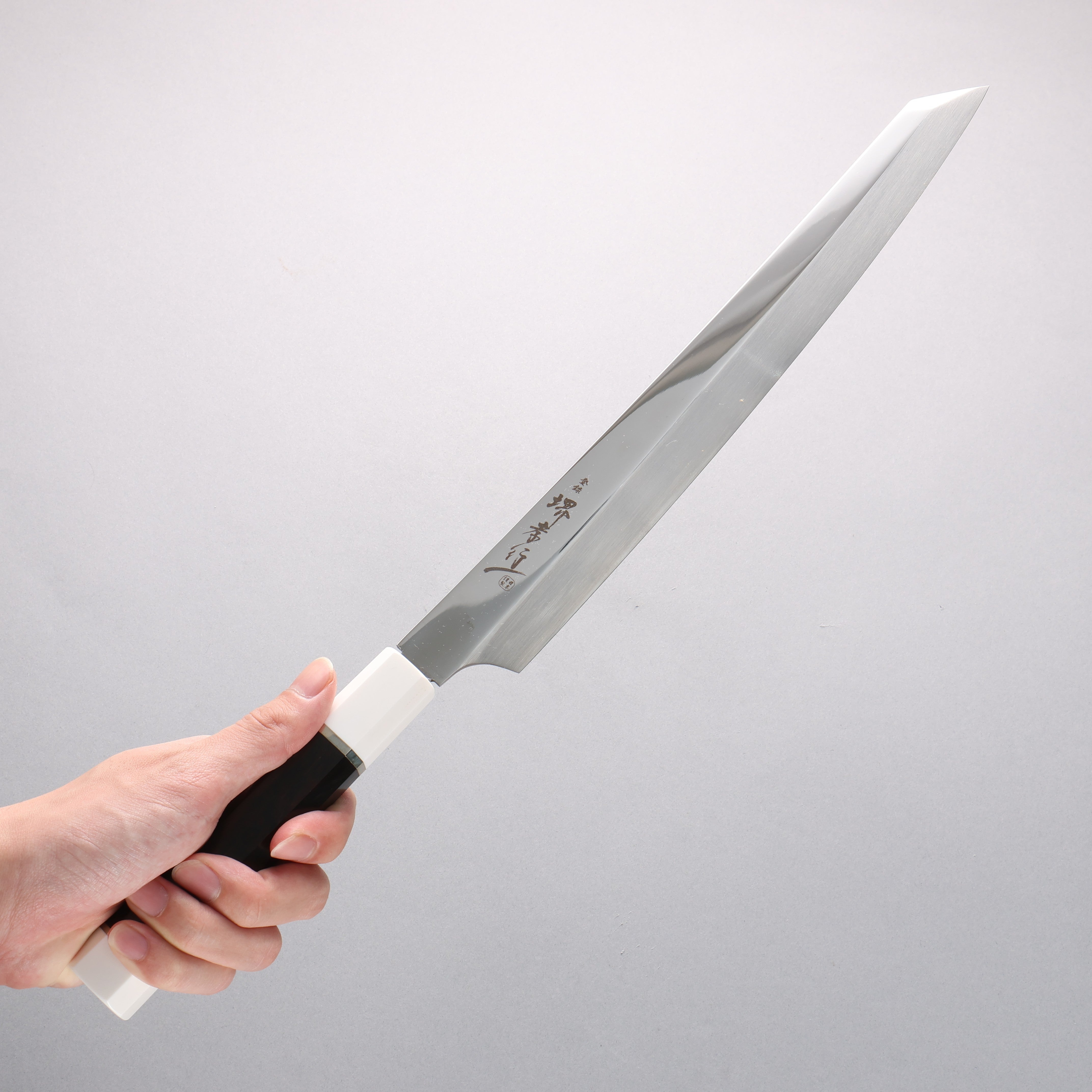 堺 孝行 銀龍 本焼 スウェーデン鋼 鏡面仕上げ 剣型柳刃包丁 300mm
