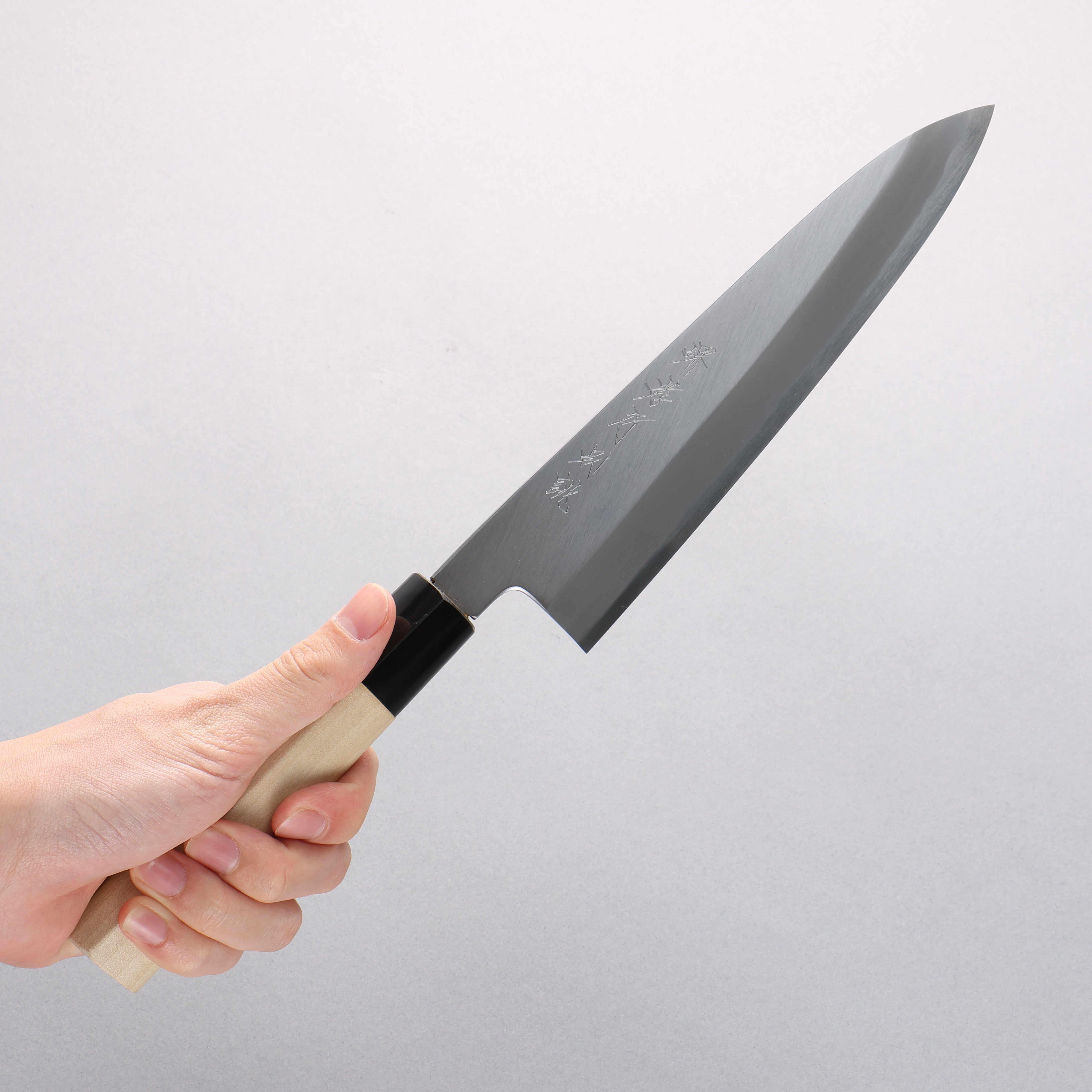 堺 孝行 特上 白ニ鋼 牛刀包丁 210mm 朴柄 – 清助刃物 Japan