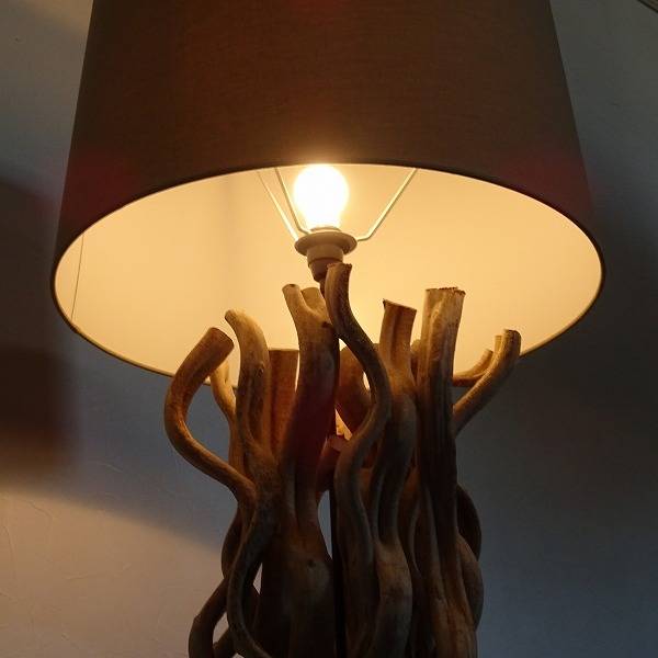 KARE カレ Scultra スカルトラ フロアランプ 入荷しました