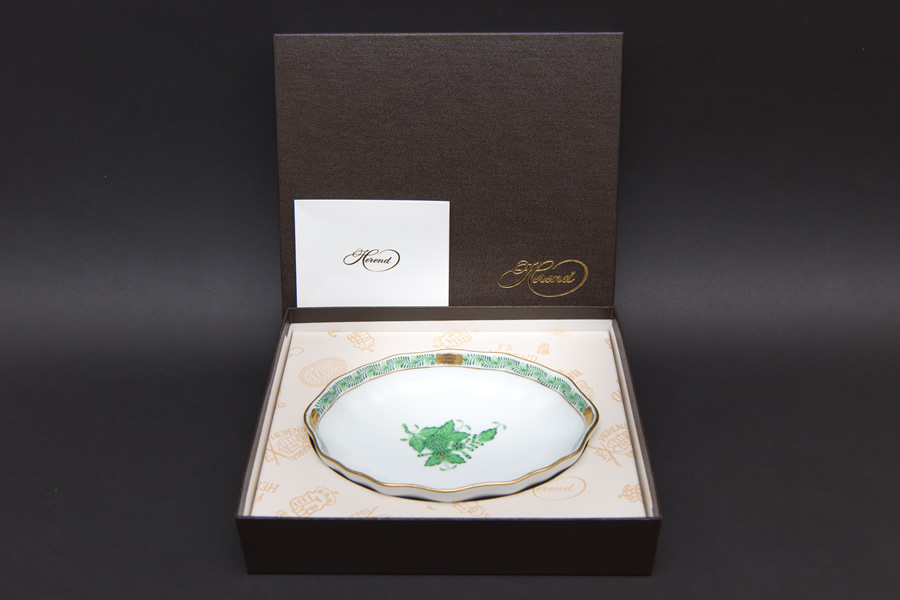 ヘレンド アポニー・グリーン スイートディッシュを買い取りました