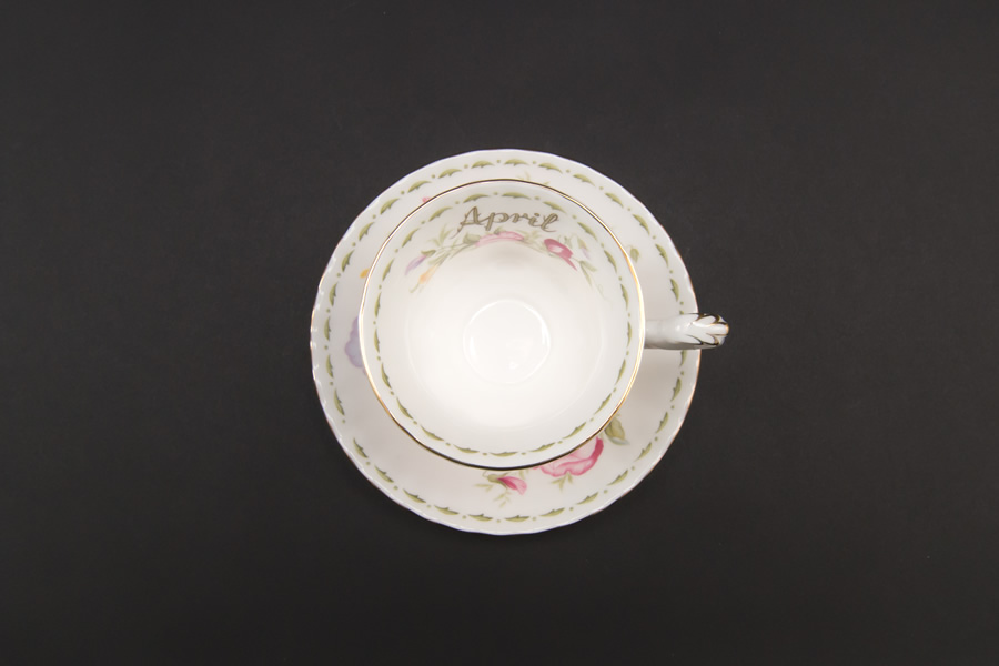 ロイヤル・アルバート フラワー・オブ・ザ・マンス（4月） ティー