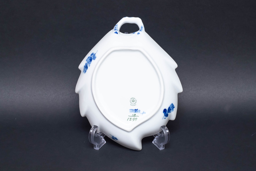 ロイヤル・コペンハーゲン ブルーフラワーカーブ リーフディッシュを