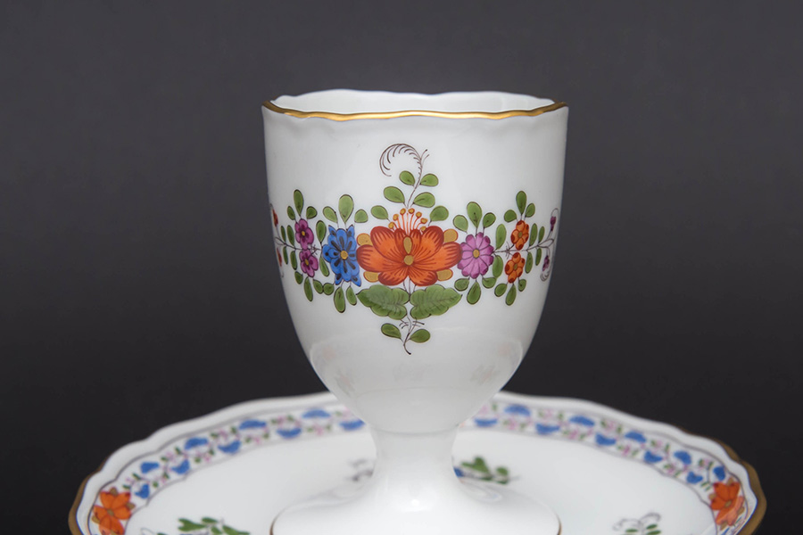 マイセン インドの華（多彩色） エッグスタンドを買い取りました