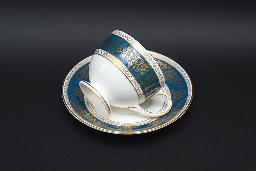 ウェッジウッド コロンビア ブルー＆ゴールド ティーカップ＆ソーサー