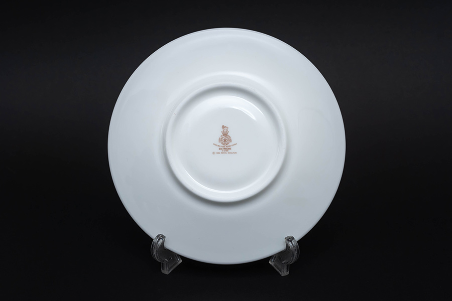 ロイヤル・ドルトン ビルトモア ティーカップ＆ソーサーを買い取りまし