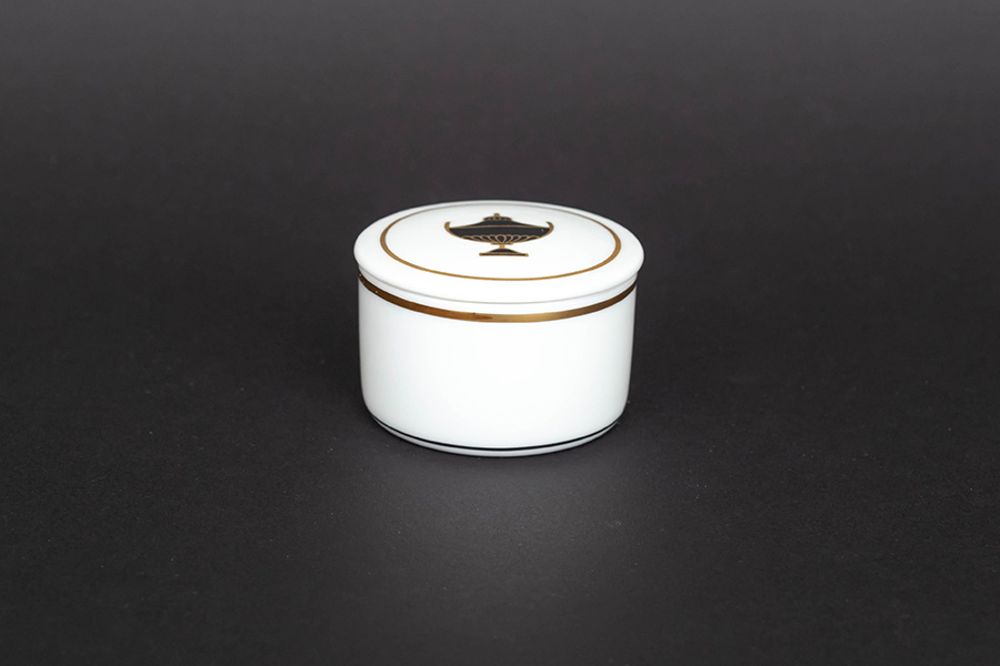 リチャード・ジノリ インペロ トリンケットボックスを買い取りました