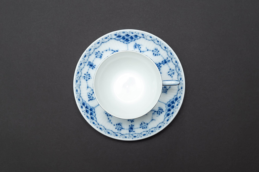 ロイヤル・コペンハーゲン ブルーフルーテッドハーフレース コーヒー