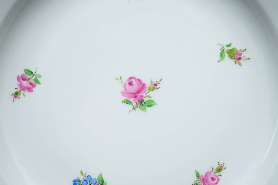 マイセン スキャタードフラワー（ローズ／忘れな草） 20cmプレート