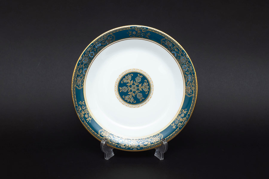 ロイヤル・ドルトン カーライル 16cmプレートを買い取りました