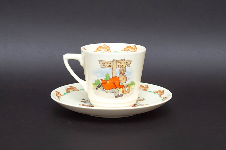 ロイヤル・ドルトン バニキンズ カップ＆ソーサーを買い取りました