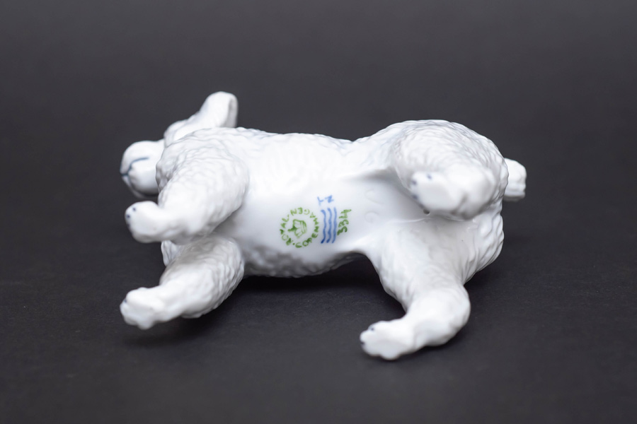 ロイヤル・コペンハーゲン 干支フィギュリン（2006年） プードルを