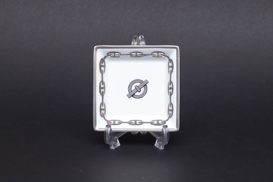 エルメス シェーヌダンクル（プラチナ） 8cmスクエアトレイを買い取り