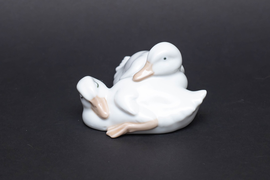 NAO フィギュリン『Two Ducks（2匹のアヒル）』を買い取りました
