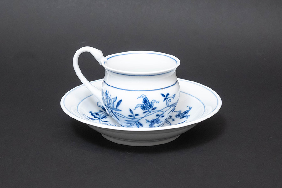 マイセン ブルーオニオン コーヒーカップ＆ソーサー（14581）を