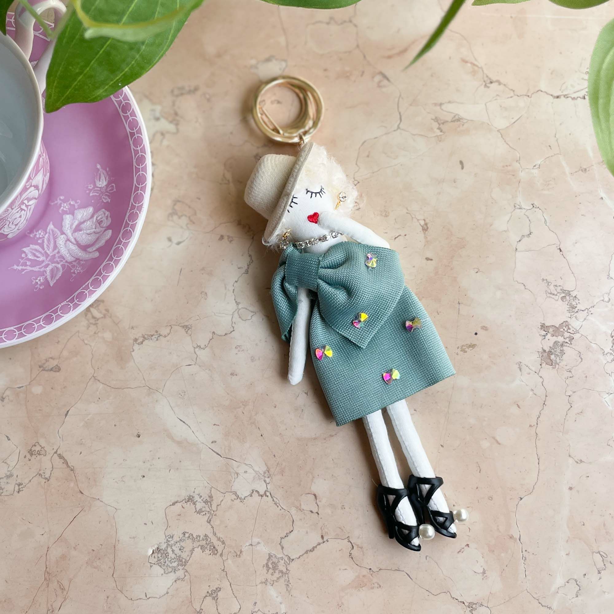 000000000084-15-l.jpg?t=