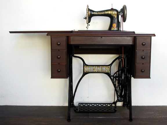 No.413 SINGER 15 シンガー製 豪華3段引き出し 家庭用足踏みミシン
