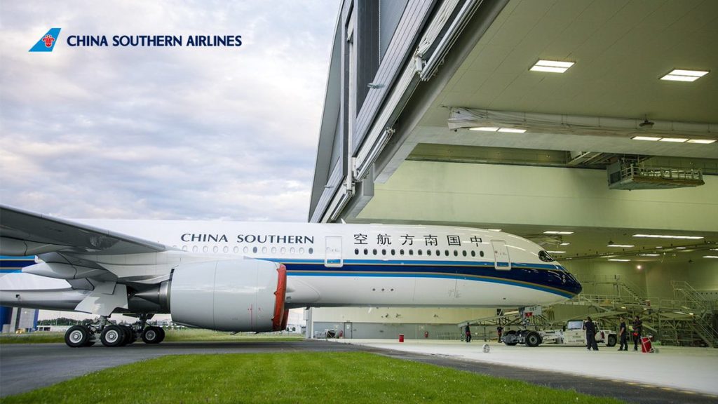 エアバス、中国南方航空向けのA350初号機をロールアウト | sky-budget