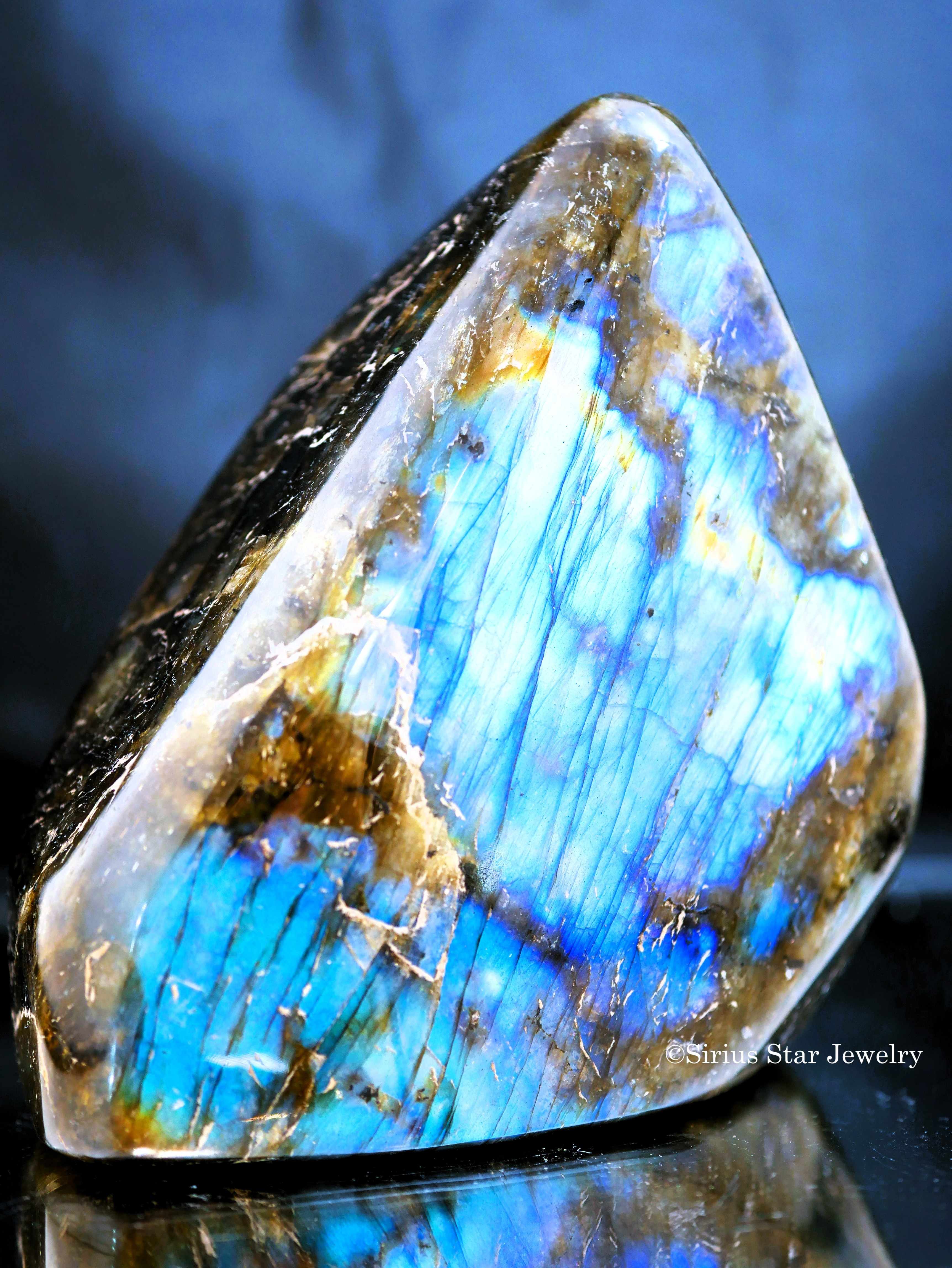 宇宙の魔法石ラブラドライト原石 ラージ｜シリウスストーンジュエリー