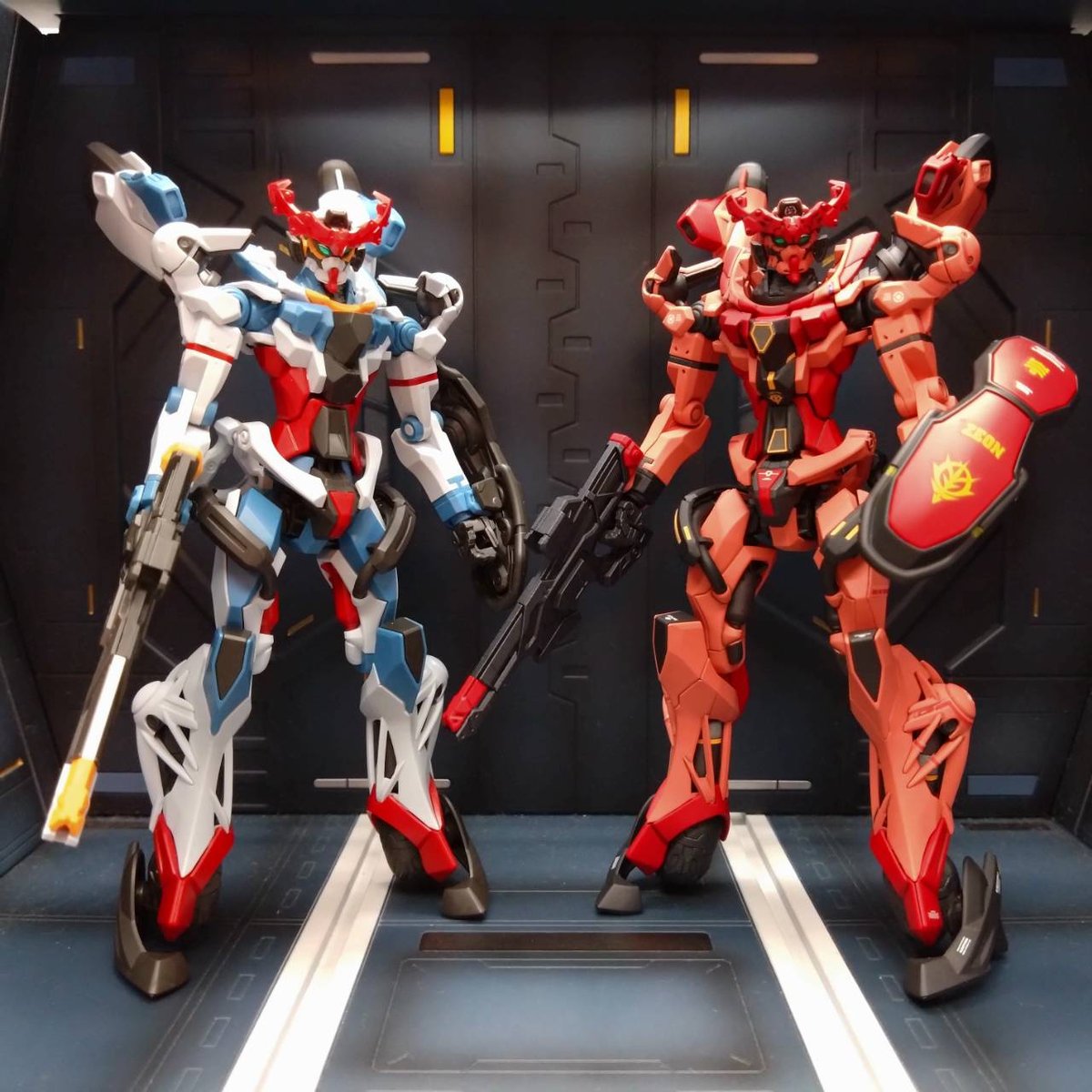 シャア専用赤いジークアクスを制作♪】 メビウスの宇宙を越え、HG