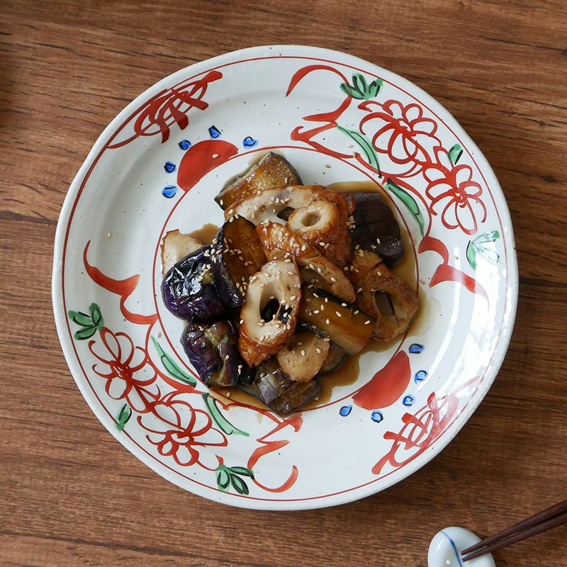 あたたかみのある手描きの器