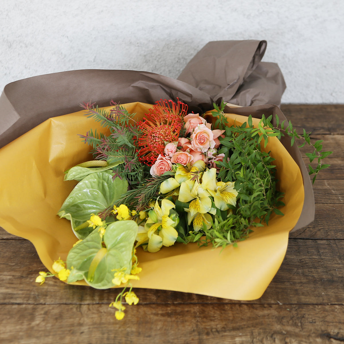 花束】XXXLサイズ｜黄色・オレンジ｜花屋の通販｜ブーケ｜誕生日／結婚
