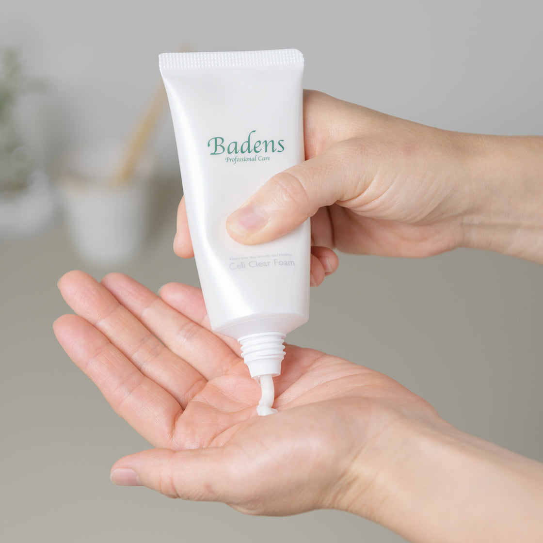 バーデンス セルクリアフォーム 100g – モアコスメティックス