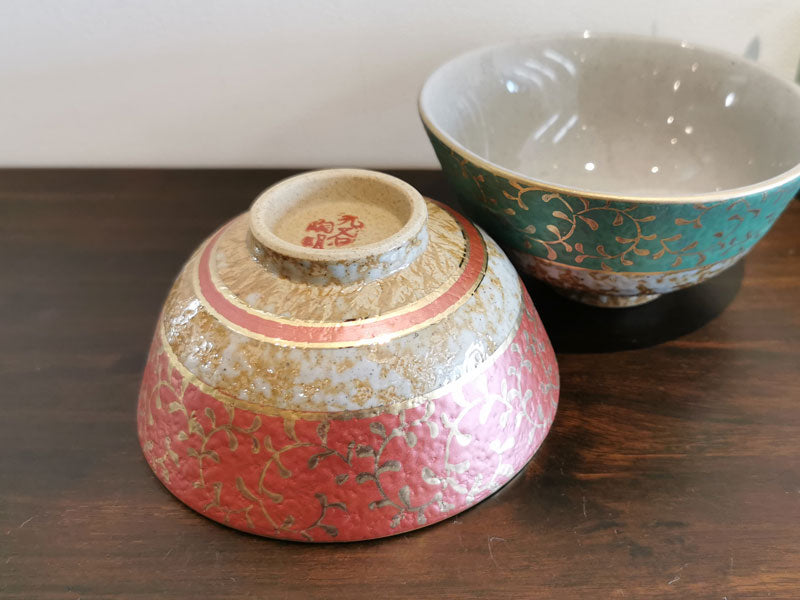 九谷焼 組飯碗 金唐草 – 漆陶舗あらき 輪島塗 九谷焼 山中塗 公式