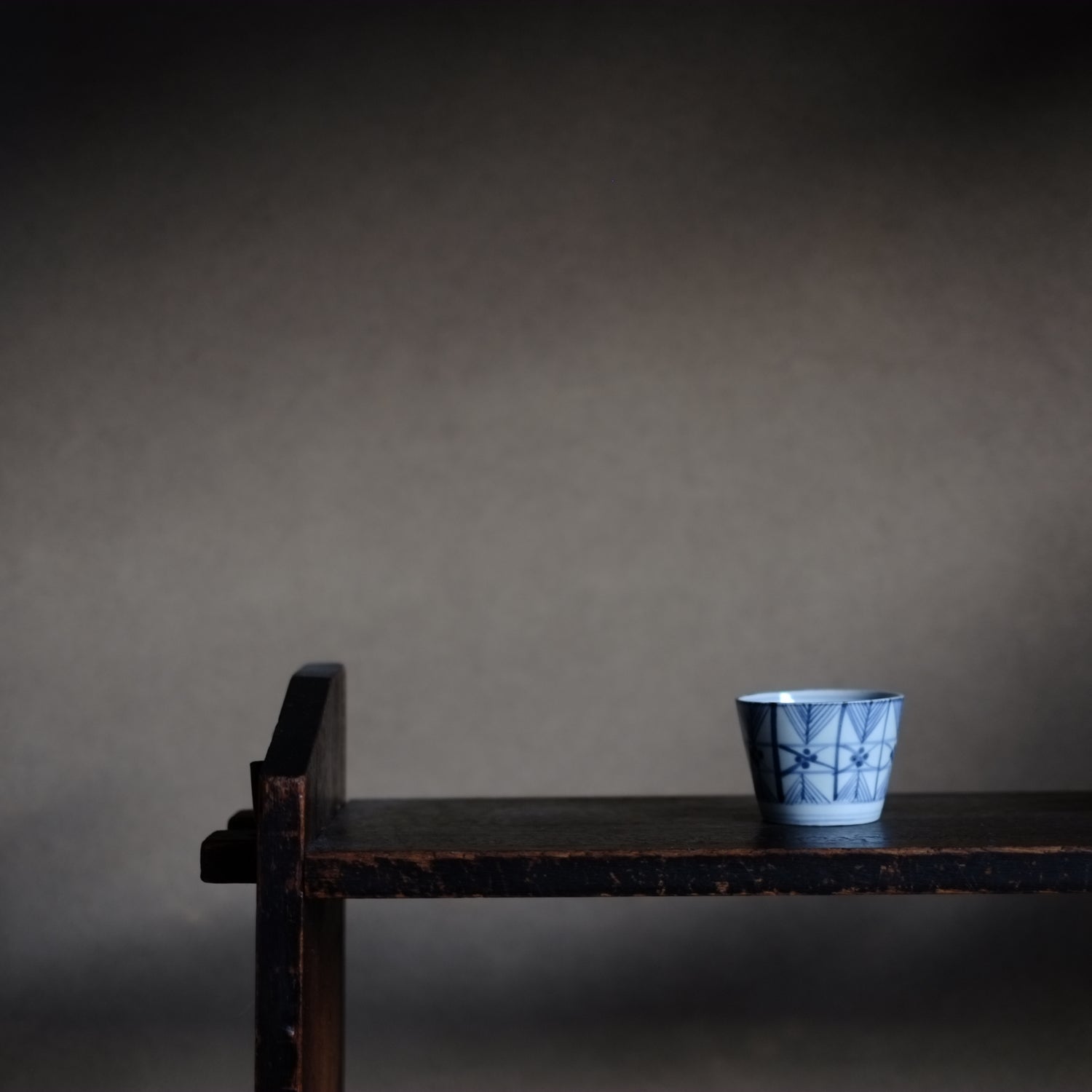 四弁花幾何文 蕎麦猪口 (江戸時代) – 逢季荘