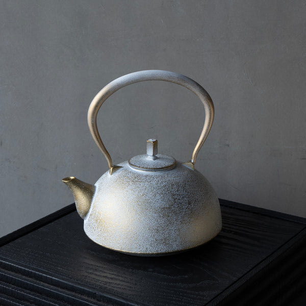 空間鋳造 – 雨晴/AMAHARE