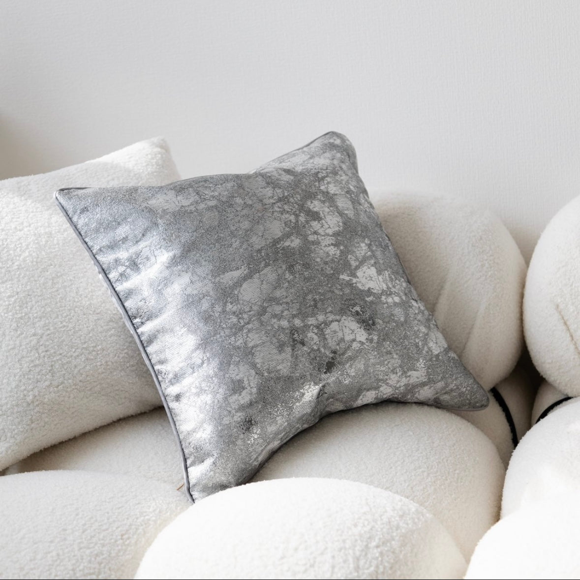 サテンジャガードクッションカバー