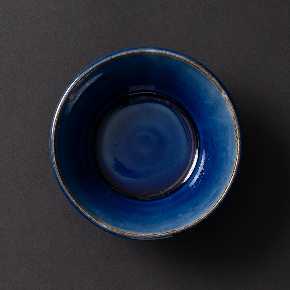 出西窯 はたぞり切立鉢 4寸 呉須 [44]｜Discover Japan 公式オンライン