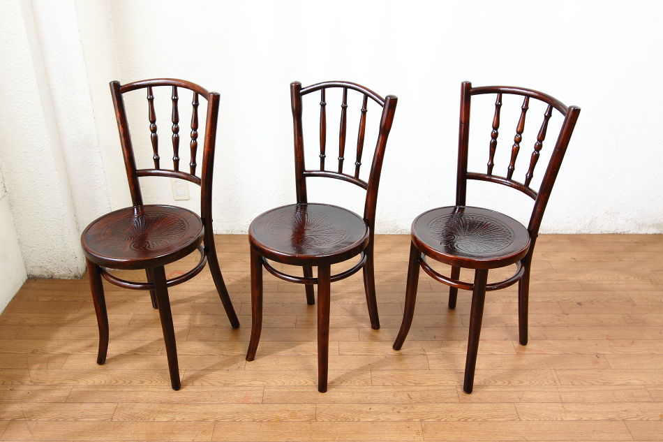 トーネットThonet No98 スピンドルバックベントウッドチェア