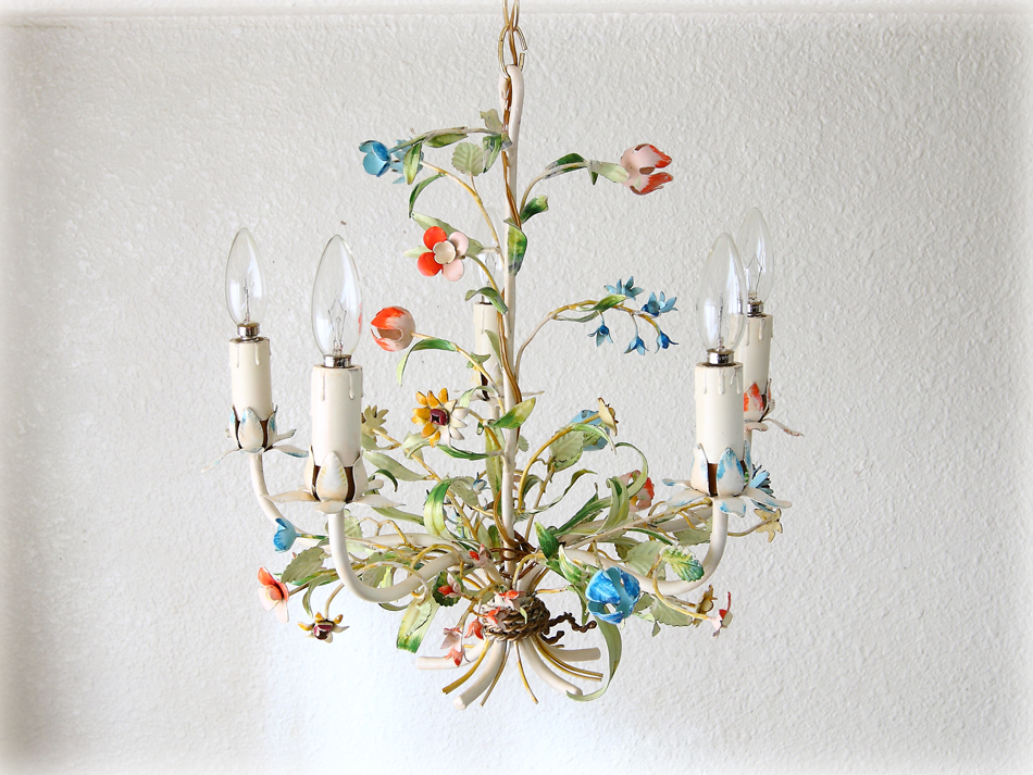 シャビーシック フラワーデコレーションシャンデリア(5灯